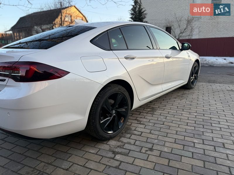 Лифтбек Opel Insignia 2017 в Шепетовке