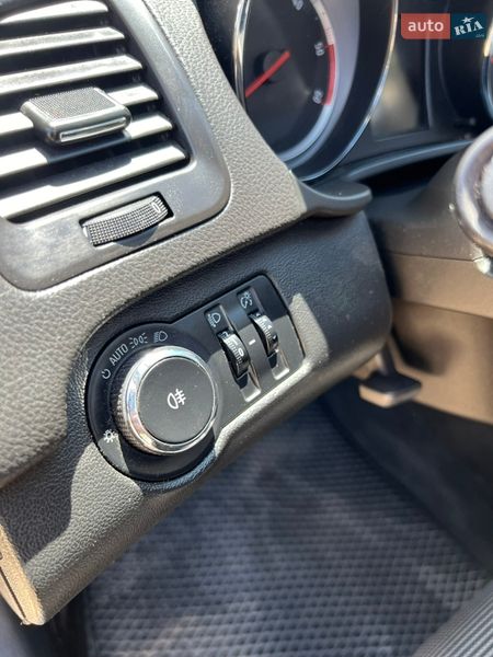 Универсал Opel Insignia 2011 в Виннице