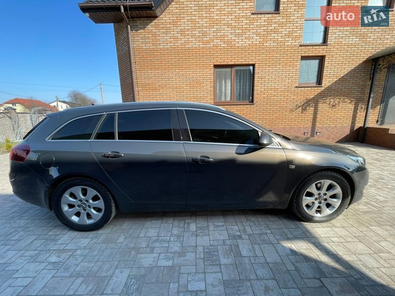 Универсал Opel Insignia 2014 в Ковеле