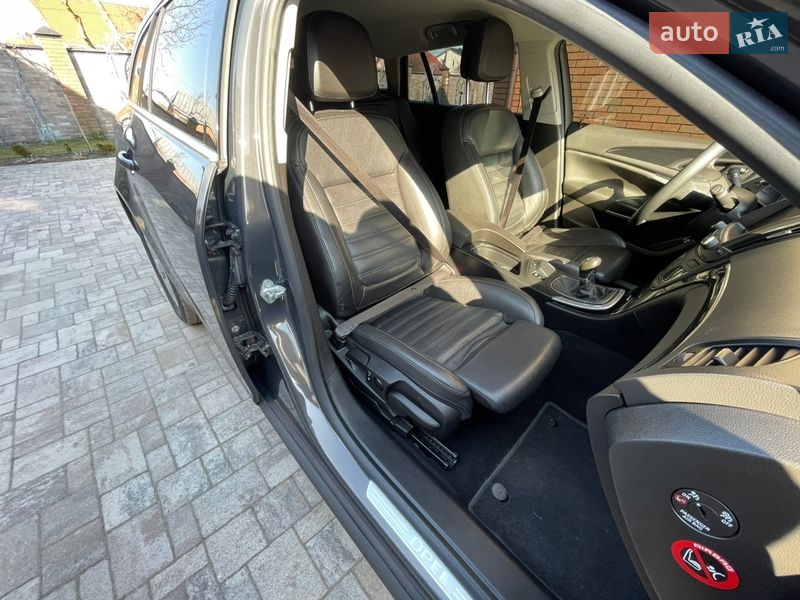 Универсал Opel Insignia 2014 в Ковеле