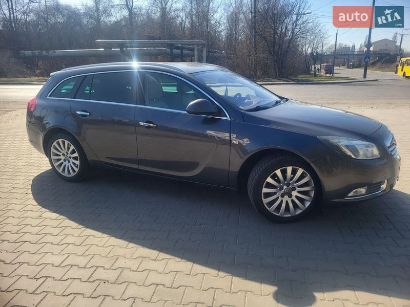 Универсал Opel Insignia 2011 в Луцке