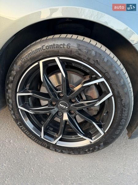 Универсал Opel Insignia 2017 в Чернигове