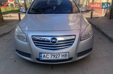 Универсал Opel Insignia 2009 в Луцке