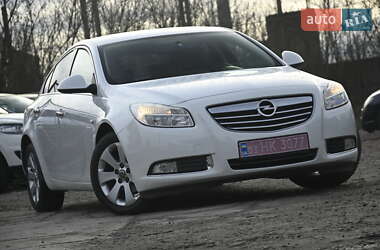 Седан Opel Insignia 2009 в Бердичеве