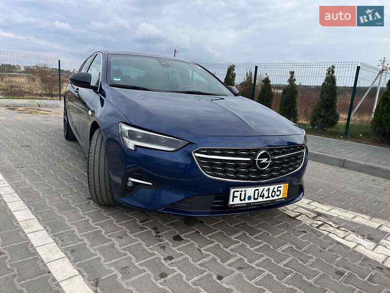 Ліфтбек Opel Insignia 2020 в Золочеві