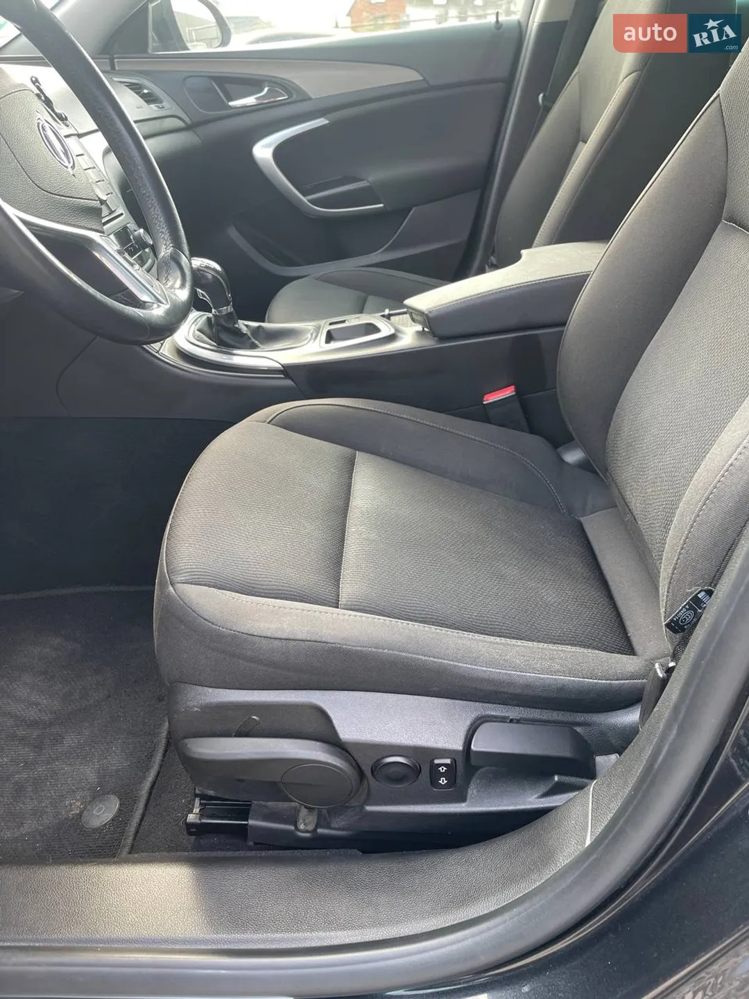 2011 Opel Insignia - мініатюра 12