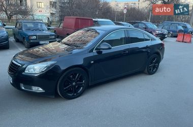 Лифтбек Opel Insignia 2012 в Киеве