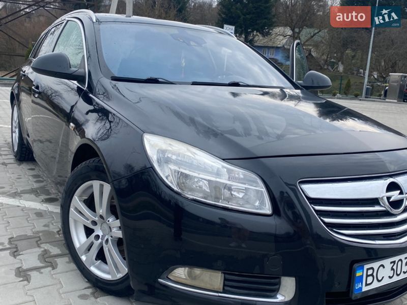 Opel Insignia 2010