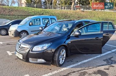 Універсал Opel Insignia 2012 в Луцьку
