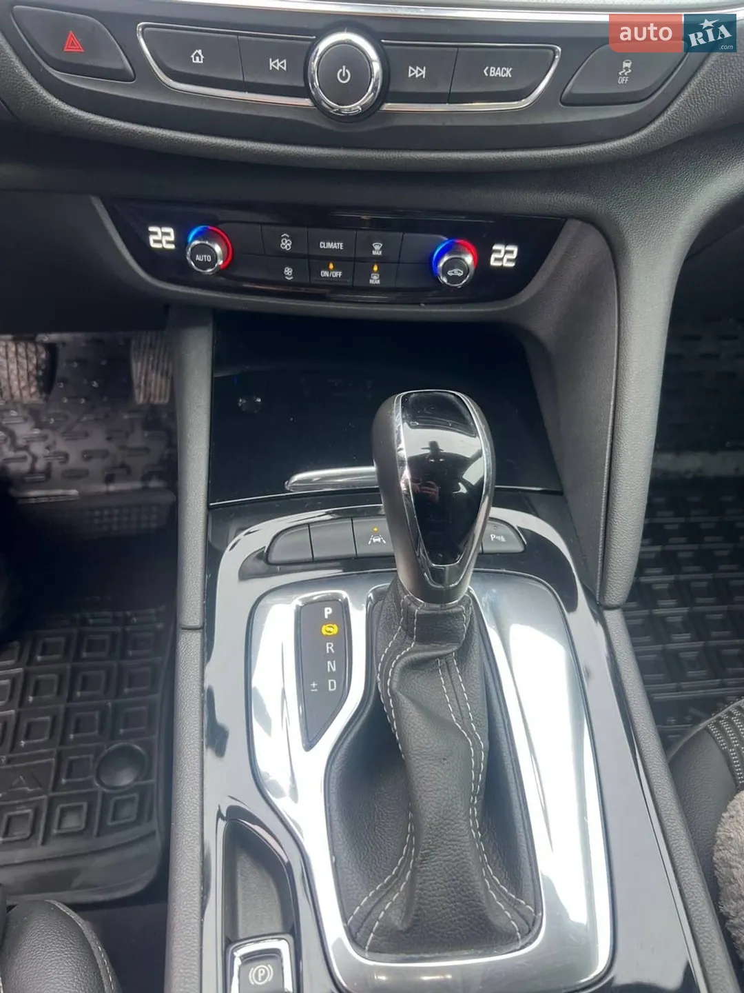 2017 Opel Insignia - мініатюра 10