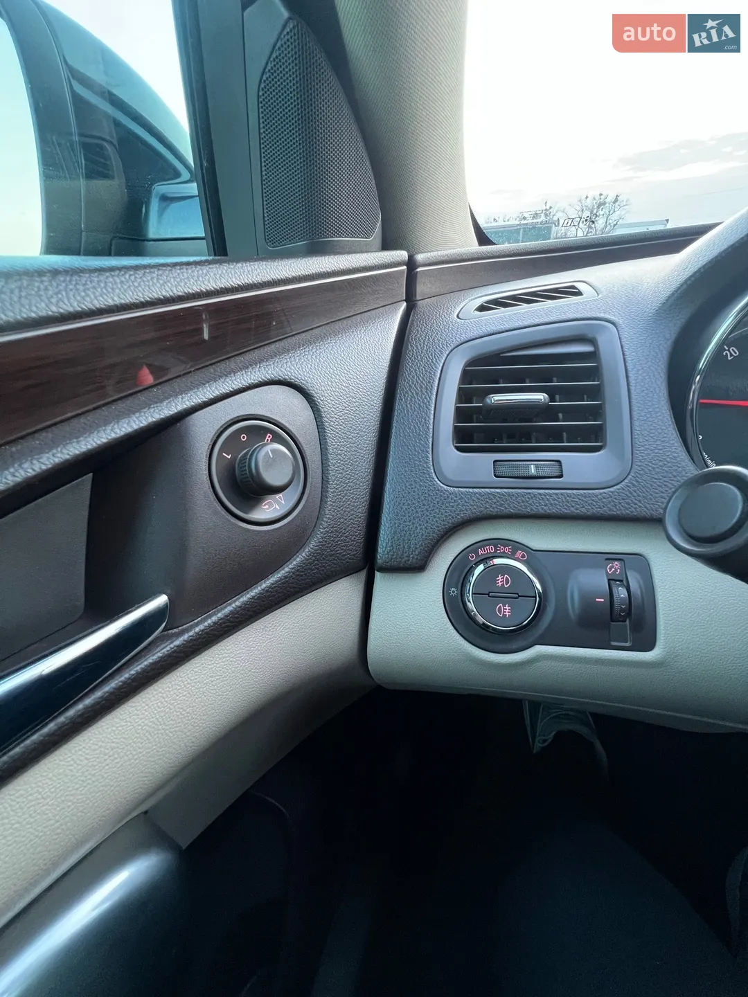 2013 Opel Insignia - мініатюра 11
