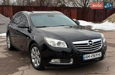 Універсал Opel Insignia 2013 в Прилуках