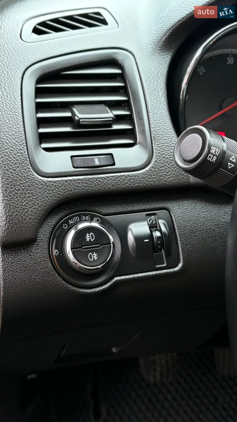2013 Opel Insignia - мініатюра 29