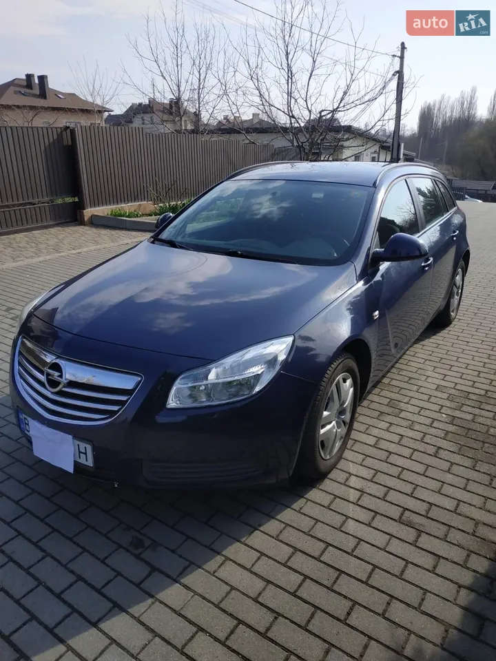 2010 Opel Insignia - мініатюра 15