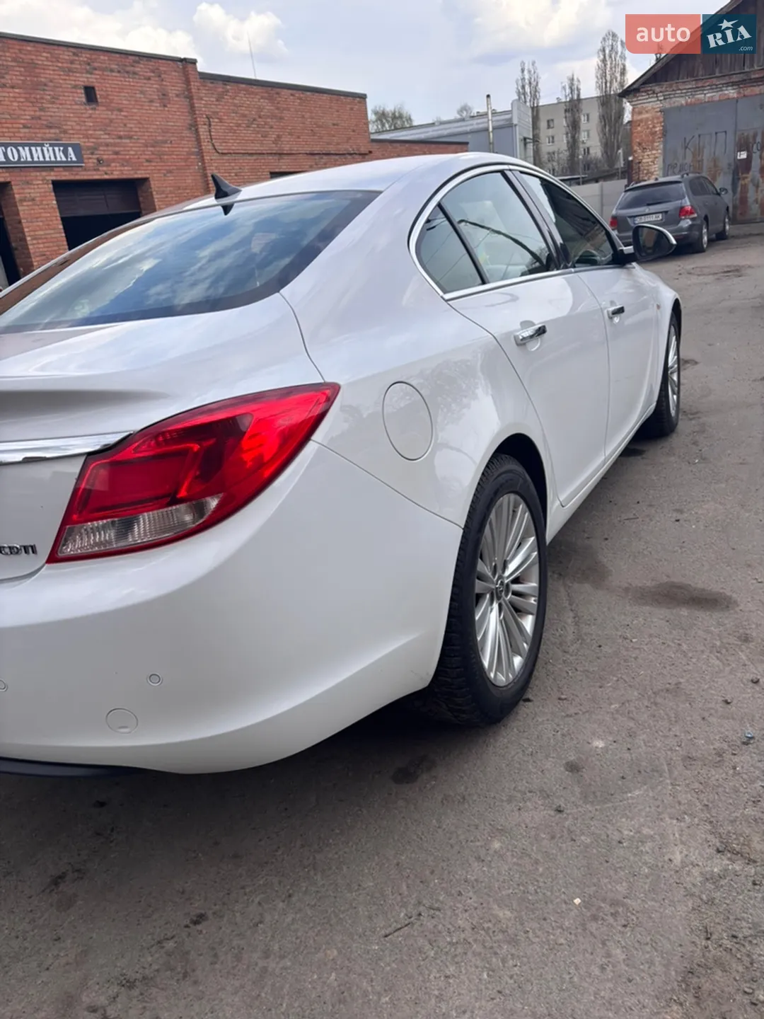 2012 Opel Insignia - мініатюра 3