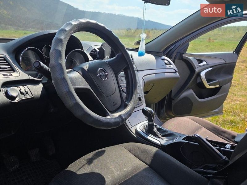 Універсал Opel Insignia 2009 в Івано-Франківську