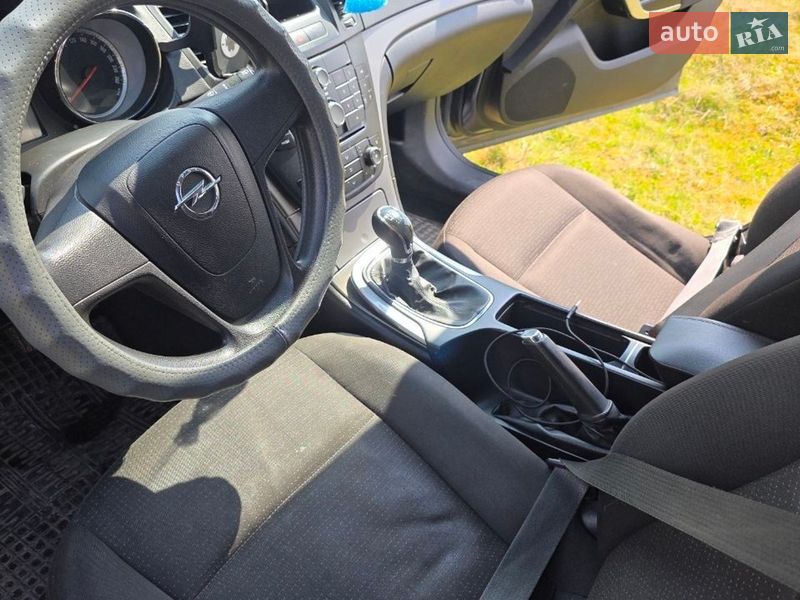 Універсал Opel Insignia 2009 в Івано-Франківську