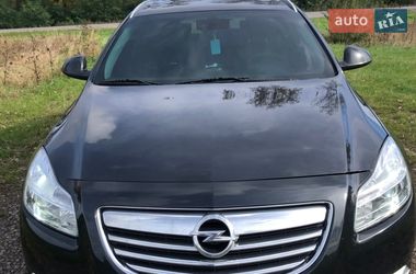 Універсал Opel Insignia 2012 в Тернополі