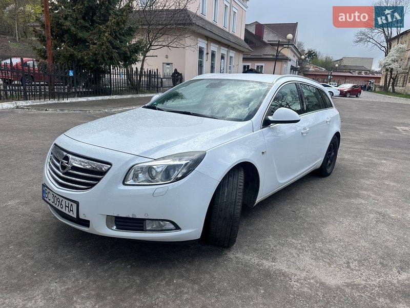 Opel Insignia 2012
