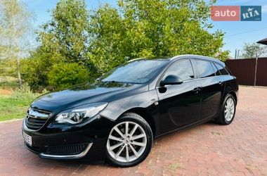 Універсал Opel Insignia 2017 в Ромнах