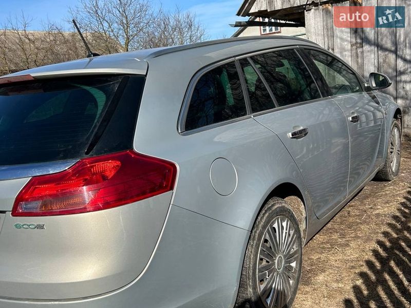 Універсал Opel Insignia 2011 в Камені-Каширському