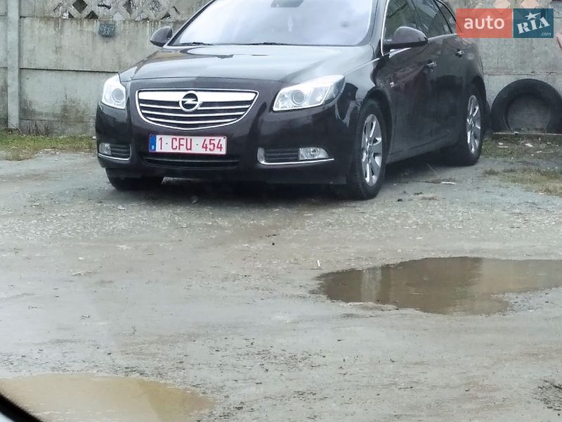 Opel Insignia 2011