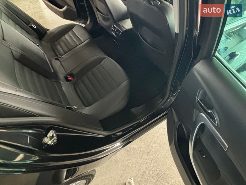 Универсал Opel Insignia 2014 в Черновцах