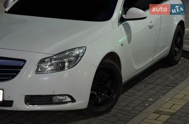Ліфтбек Opel Insignia 2011 в Нововолинську