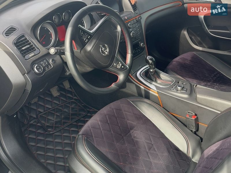 Ліфтбек Opel Insignia 2013 в Гадячі