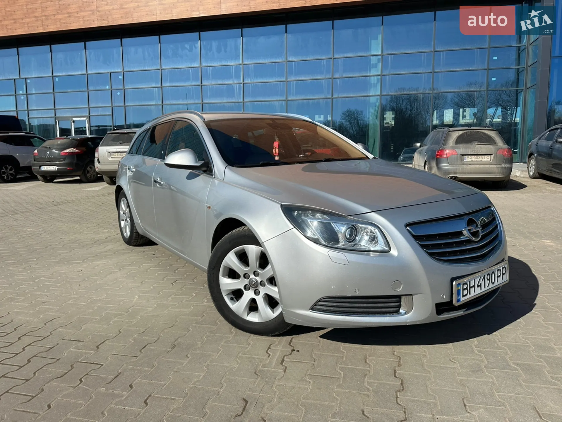 2011 Opel Insignia - мініатюра 2