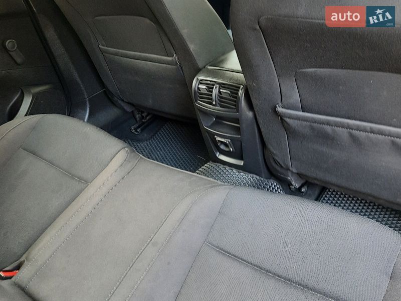 Універсал Opel Insignia 2010 в Галичі