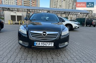 Універсал Opel Insignia 2010 в Києві