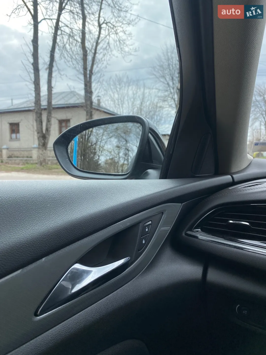 2019 Opel Insignia - мініатюра 12