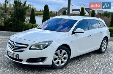 Універсал Opel Insignia 2014 в Дніпрі