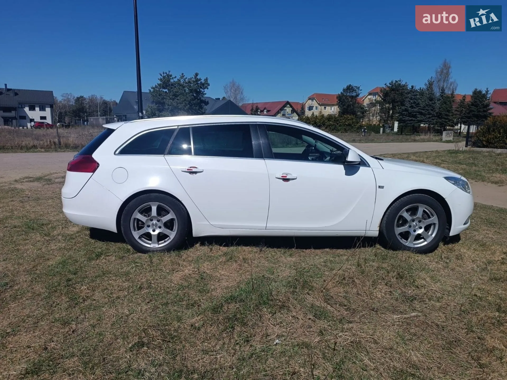 2011 Opel Insignia - мініатюра 3