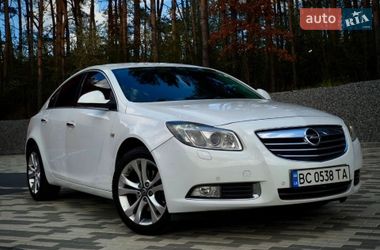 Ліфтбек Opel Insignia 2010 в Львові