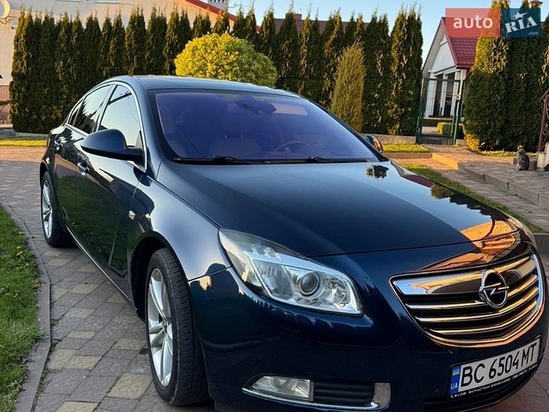 Opel Insignia 2010