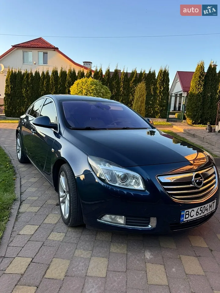 2010 Opel Insignia - мініатюра 10