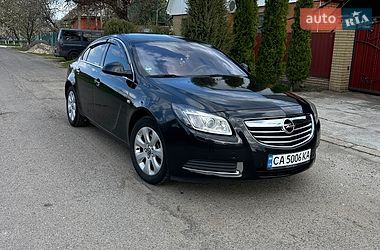 Лифтбек Opel Insignia 2010 в Черкассах