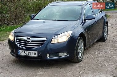 Універсал Opel Insignia 2009 в Львові