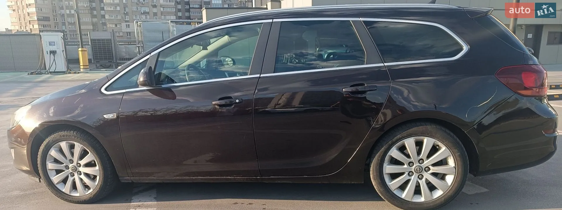 2012 Opel Insignia - мініатюра 10