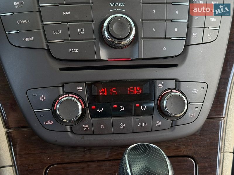 Универсал Opel Insignia 2012 в Звягеле