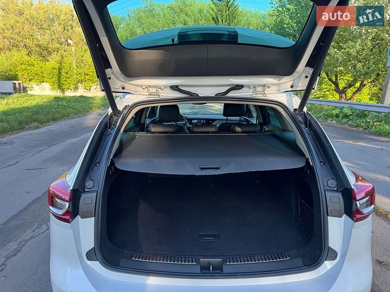 Универсал Opel Insignia 2019 в Хмельницком