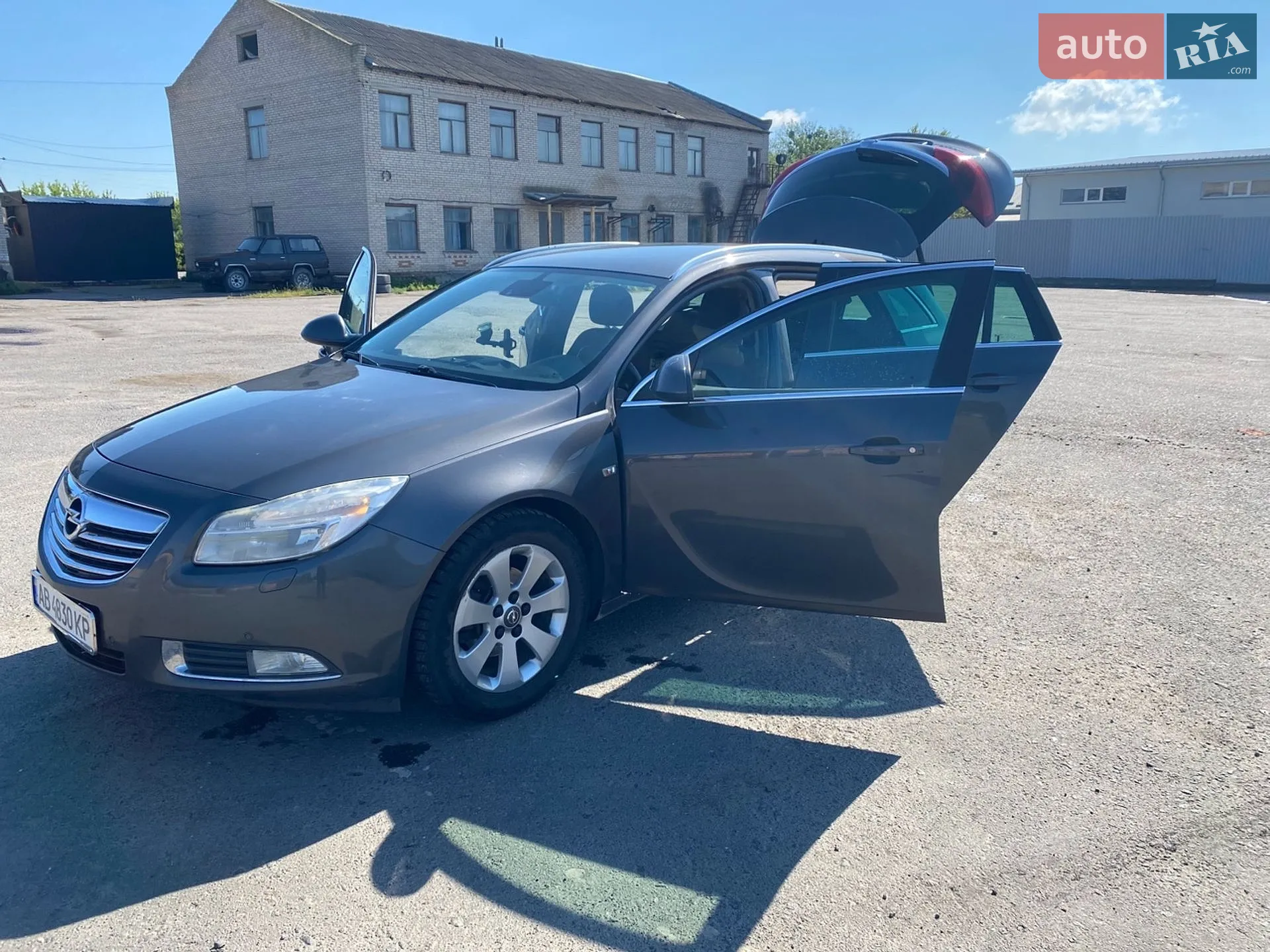 2011 Opel Insignia - мініатюра 14