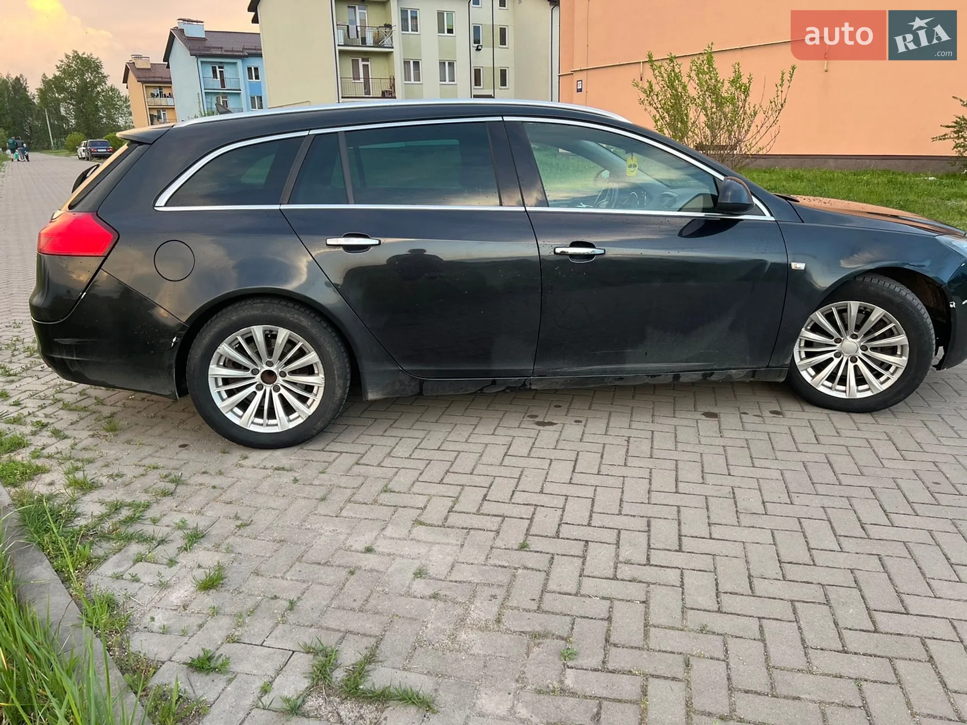 2010 Opel Insignia - мініатюра 4