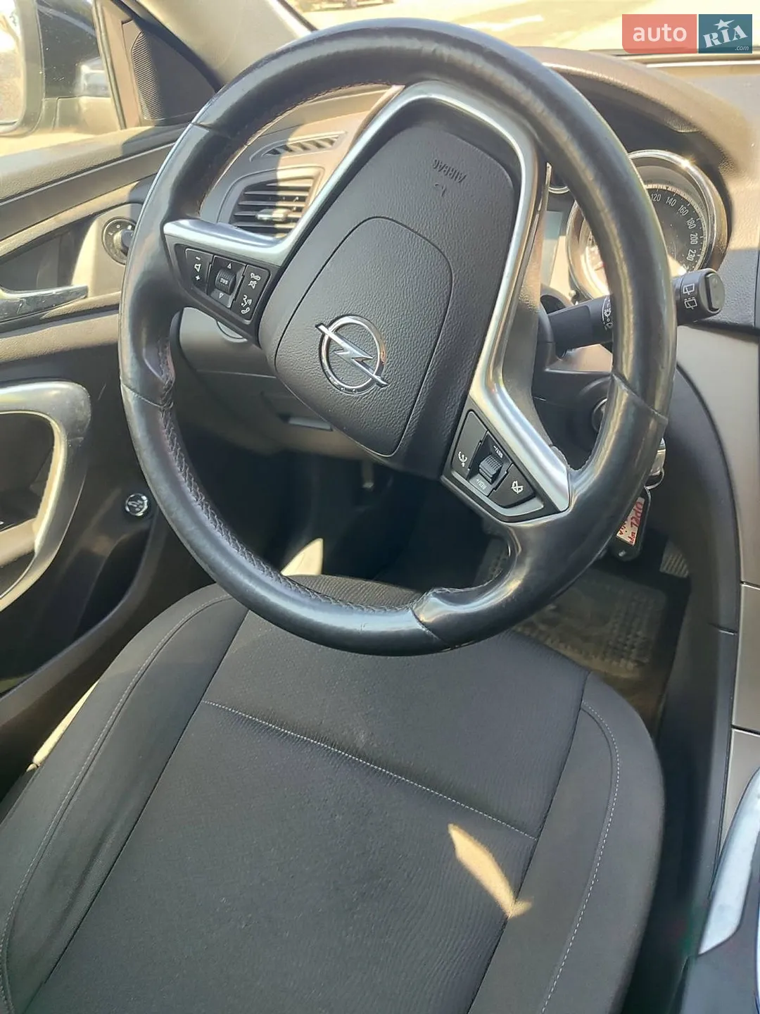 2013 Opel Insignia - мініатюра 10