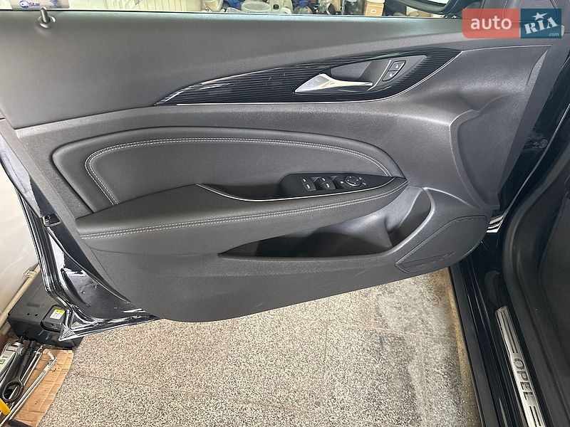 Универсал Opel Insignia 2018 в Барановке