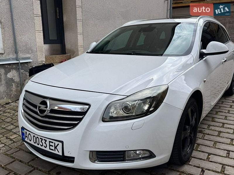 Универсал Opel Insignia 2013 в Долгом фото 2 Универсал Opel Insignia 2013 в Долгом
