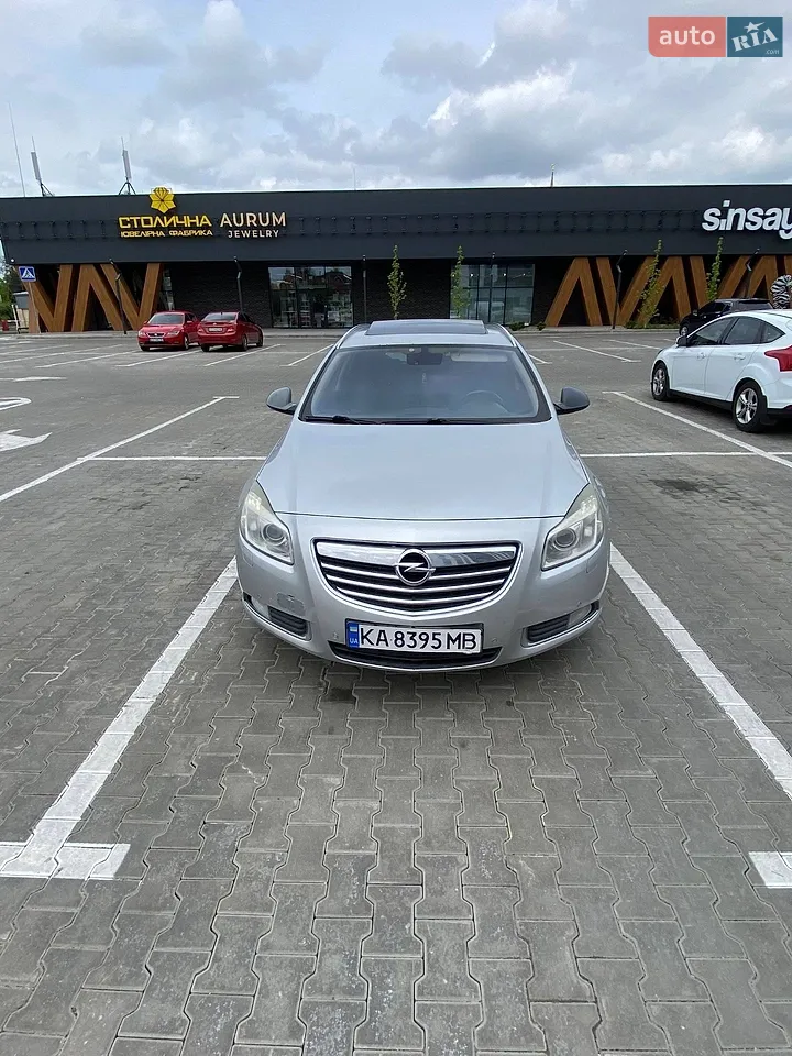 2010 Opel Insignia - мініатюра 20