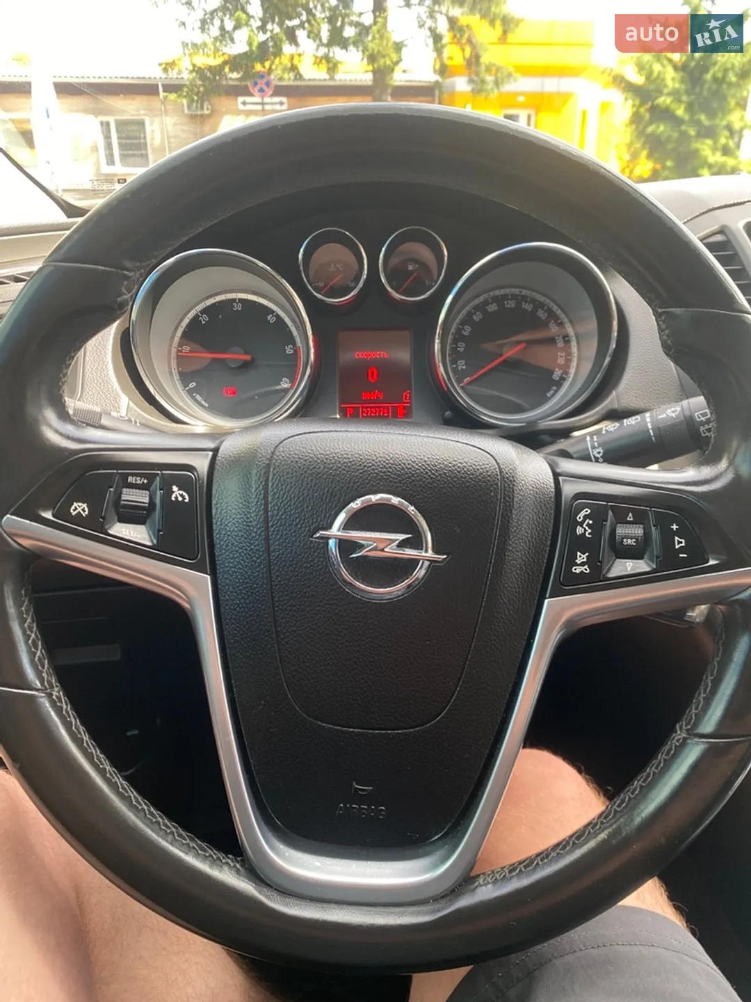 2010 Opel Insignia - мініатюра 25